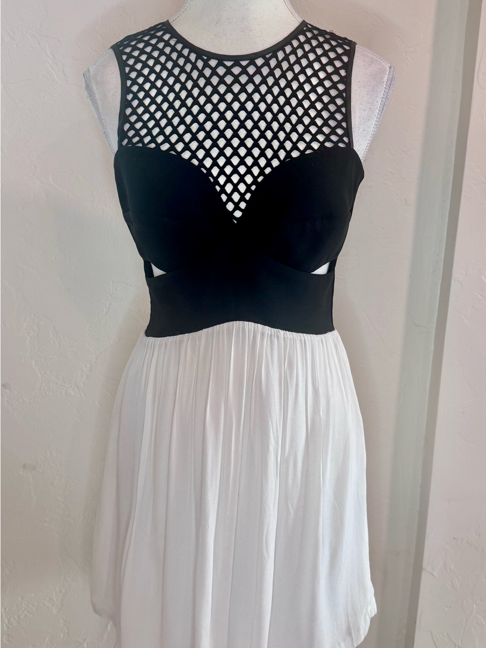 Sandro Paris Rubis Mesh Illusion Cutout Pleated Cocktail Dress Black White 1S